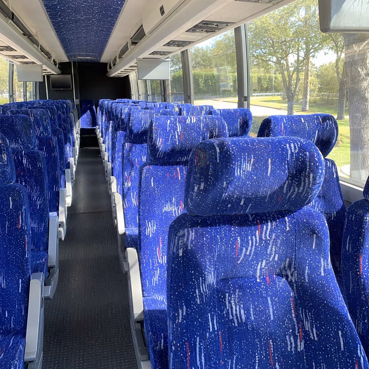 midwest city polished and efficient corporate charter bus rentals