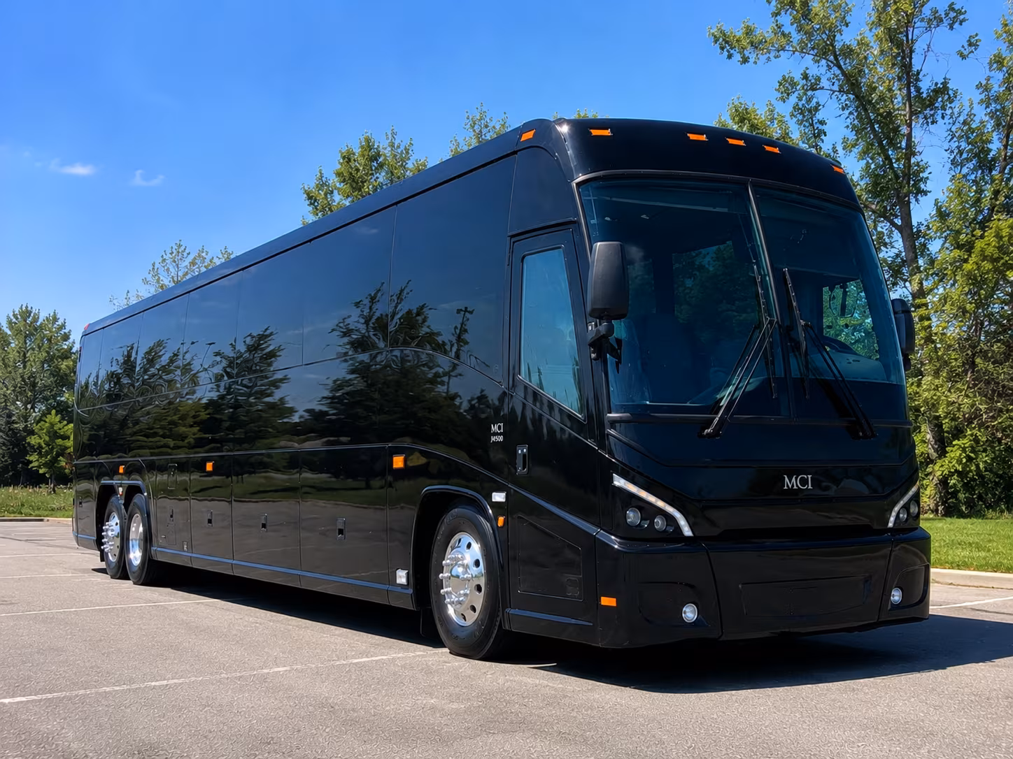 shuttle military families to vance afb graduation ceremonies with ease