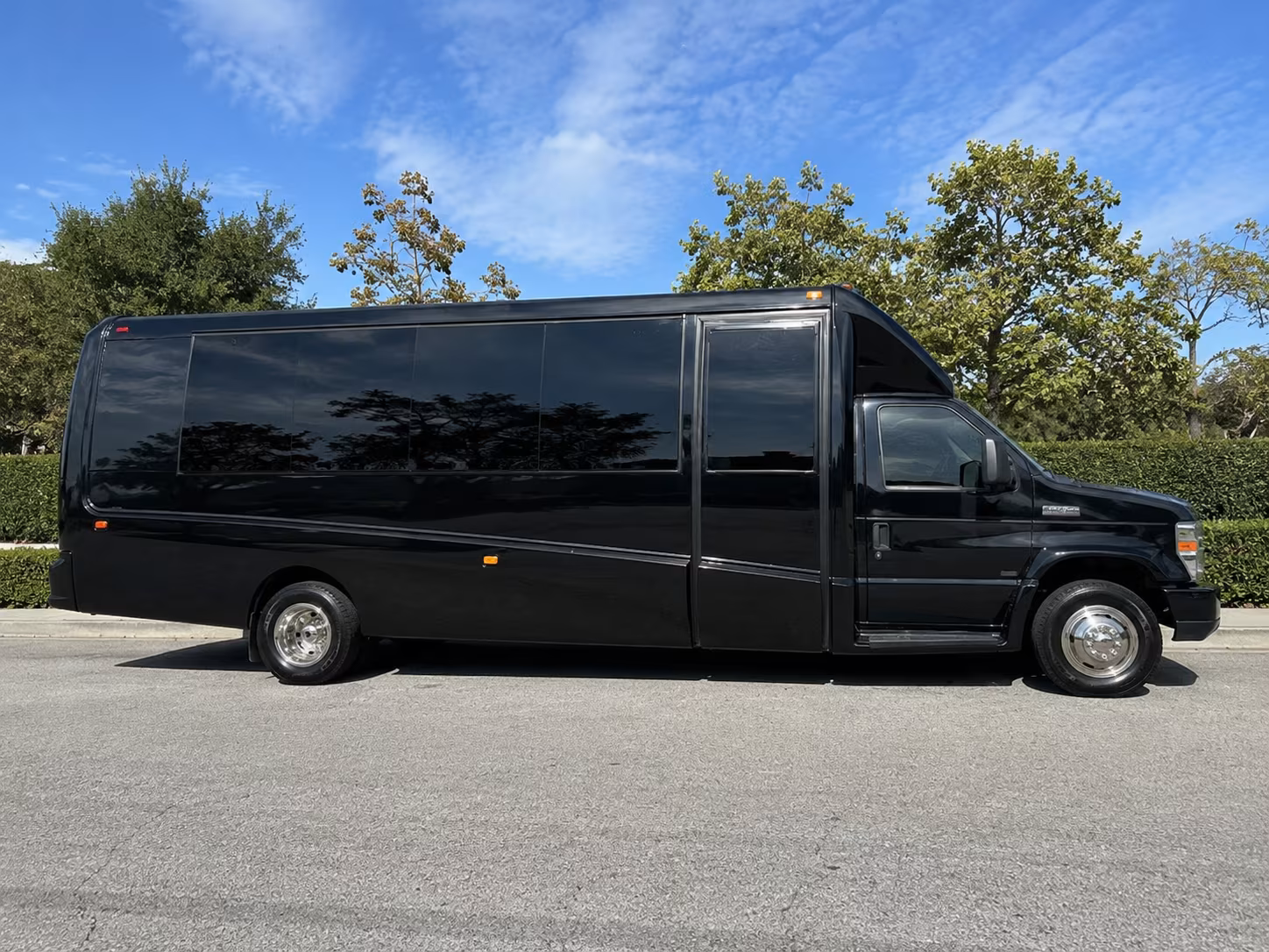 use enidcharterbuscompany com to find wedding and special event shuttle buses in enid